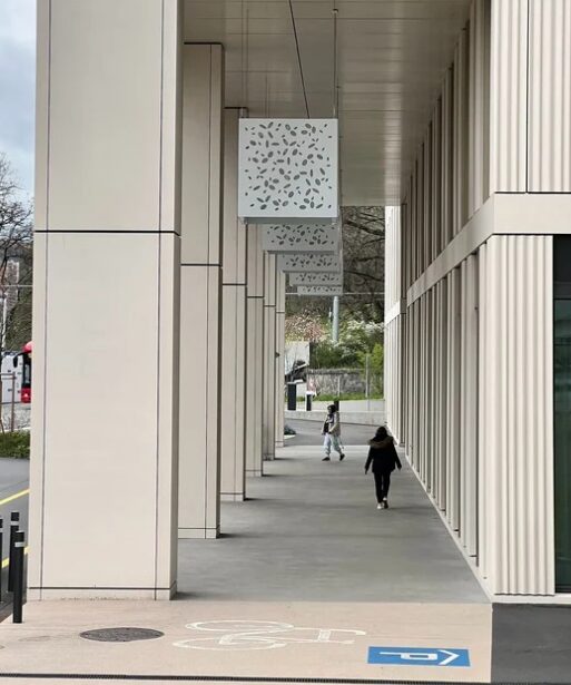 Produit Acrytherm sur mesure mis en œuvre sur le projet Inselspital à Berne.